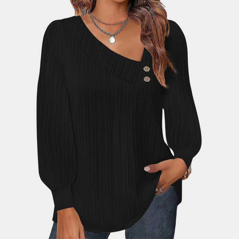 Effortlessly Elegant Blouse with a Timeless Design