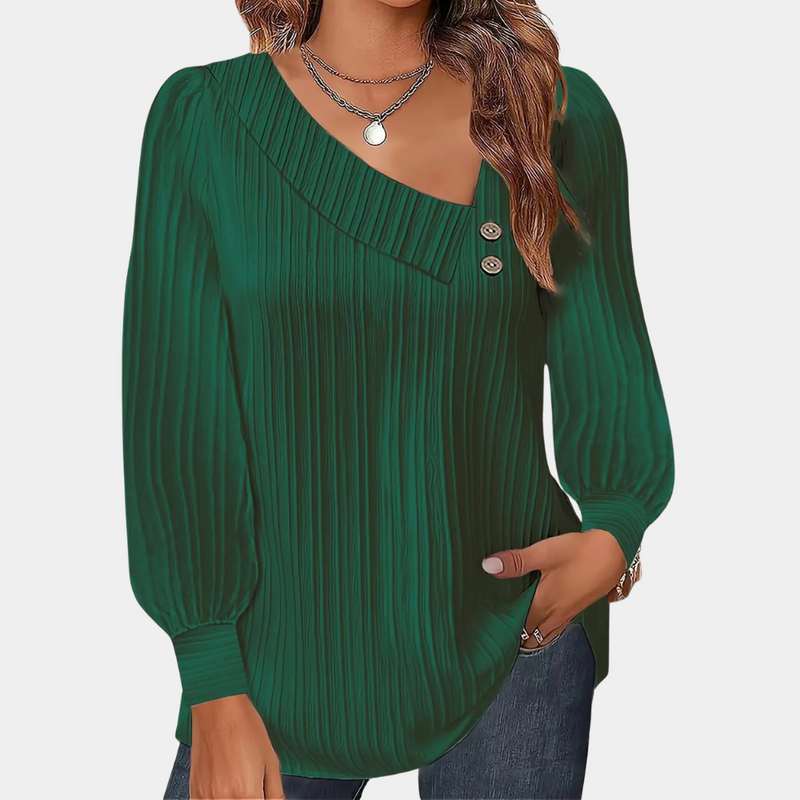 Effortlessly Elegant Blouse with a Timeless Design