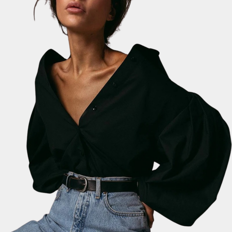 Beautifully Finished Blouse in a Timeless Design