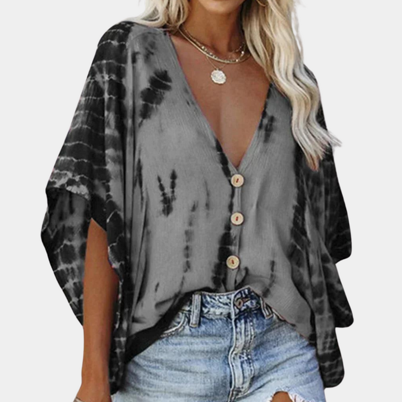 Effortlessly Elegant Blouse with a Timeless Design