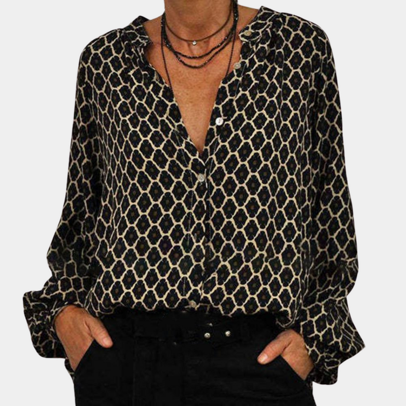 Classic Vintage Blouse with a Flattering Fit