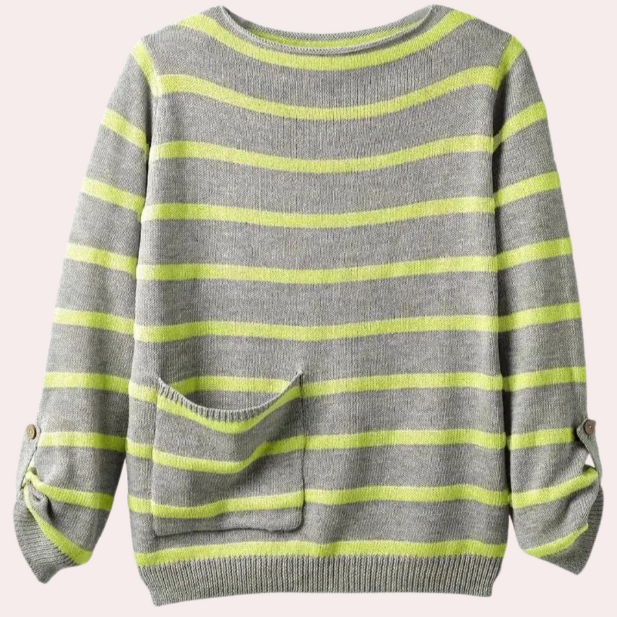 Well Tailored Sweater with a Graceful Silhouette