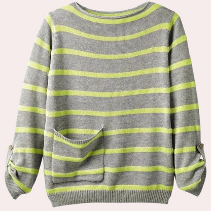 Well Tailored Sweater with a Graceful Silhouette