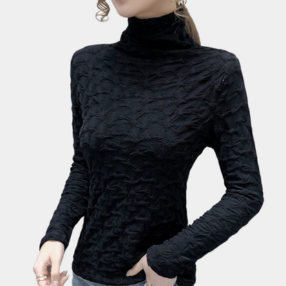 Sophisticated Blouse with a Clean Classic Look