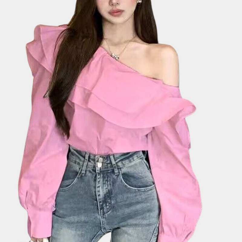 Elegantly Styled Blouse for Everyday Wear