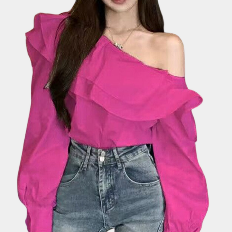 Elegantly Styled Blouse for Everyday Wear