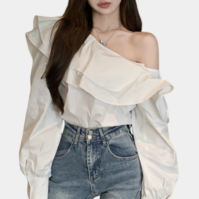 Elegantly Styled Blouse for Everyday Wear