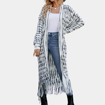 Well Tailored Cardigan with a Graceful Silhouette