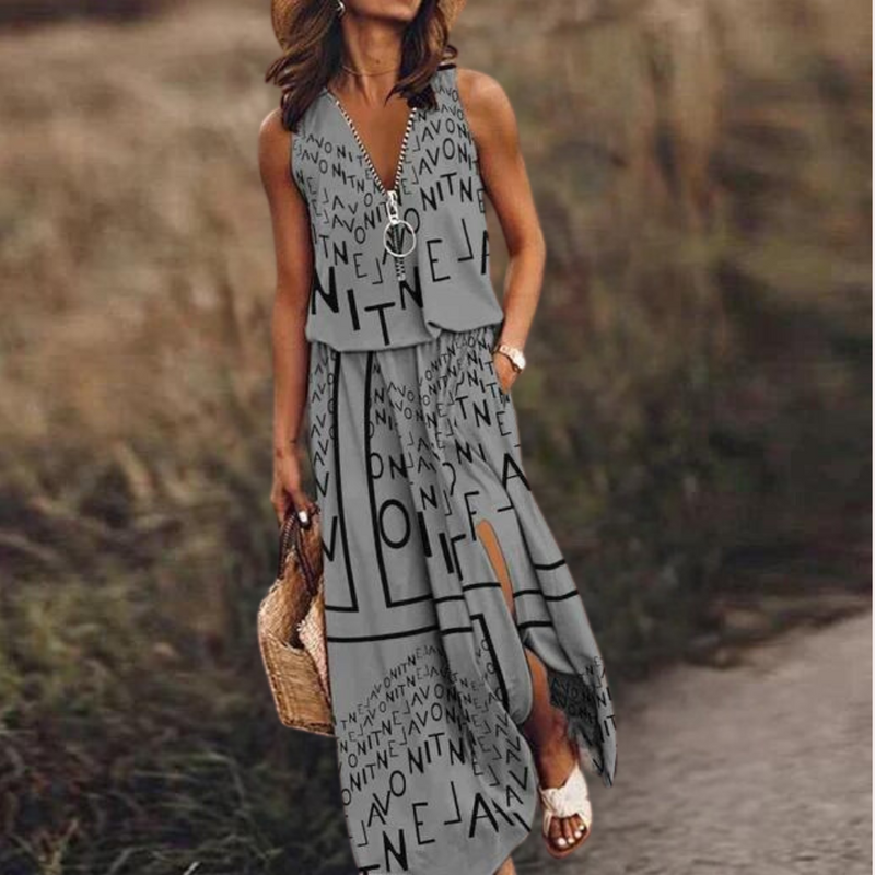 Effortlessly Elegant Dress with a Timeless Design
