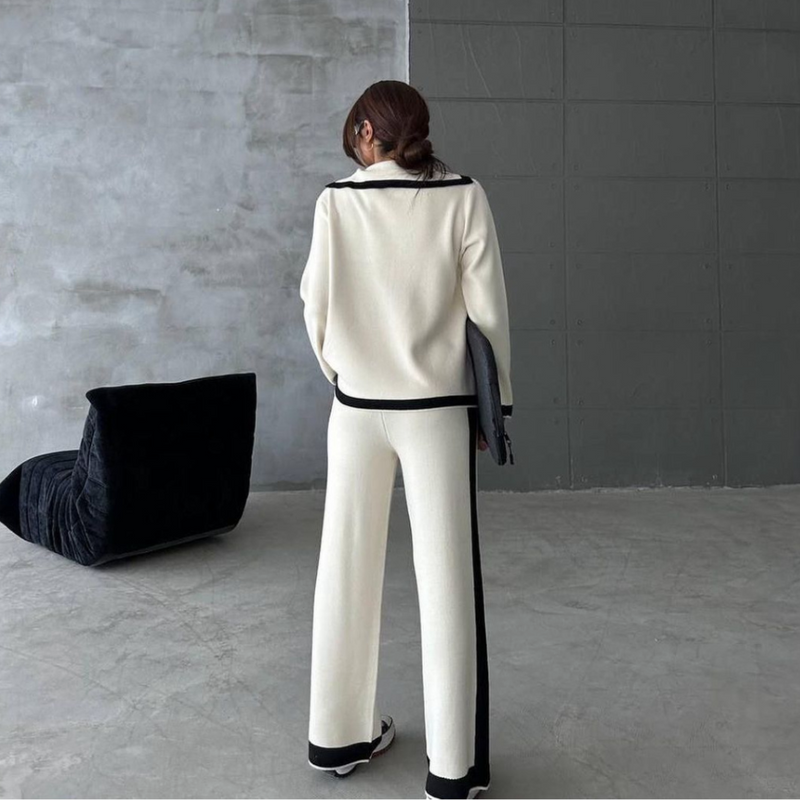 Effortlessly Elegant Garment with a Timeless Design