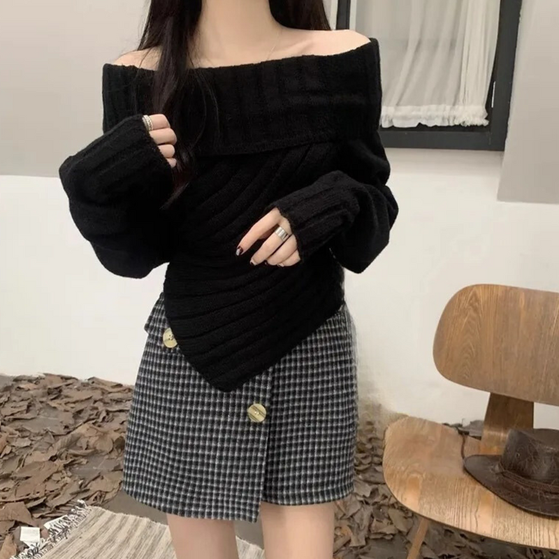 Gracefully Styled Sweater for Any Occasion
