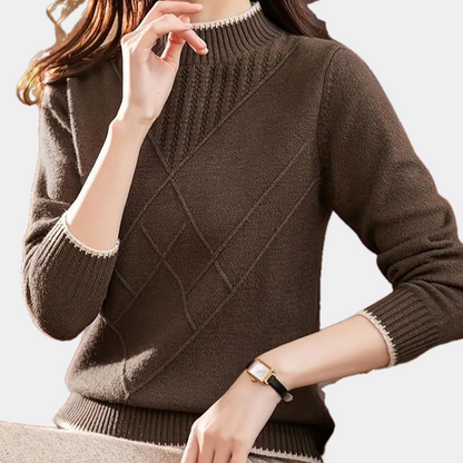 Well Tailored Sweater with a Graceful Silhouette