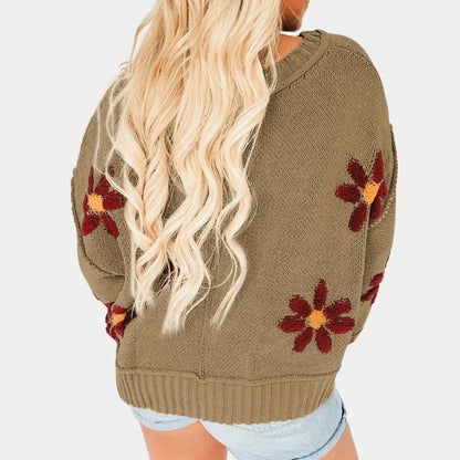 Classic Vintage Sweater with a Flattering Fit