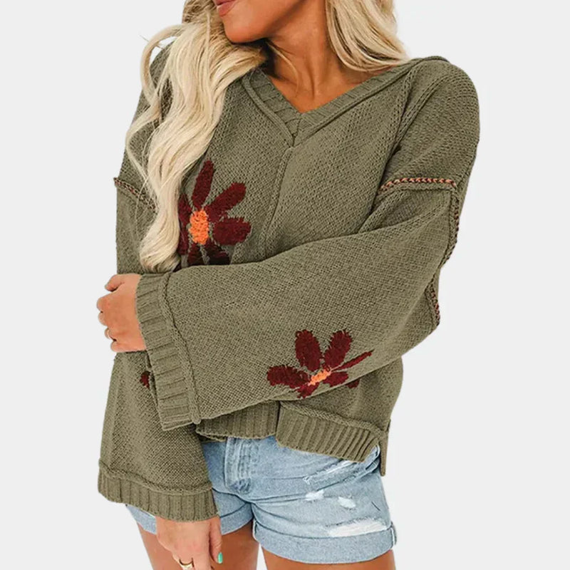 Classic Vintage Sweater with a Flattering Fit