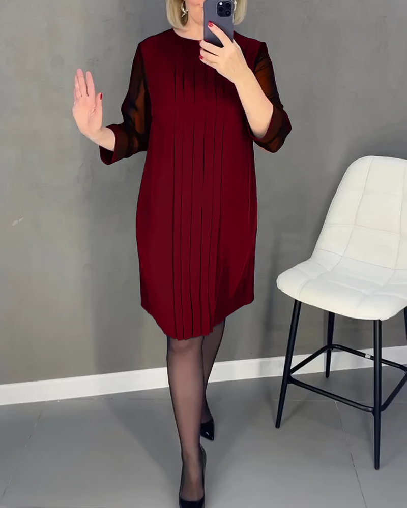 Gracefully Styled Dress for Any Occasion