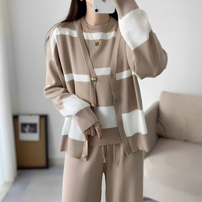 Classic Vintage & Enduringly Stylish Sweater