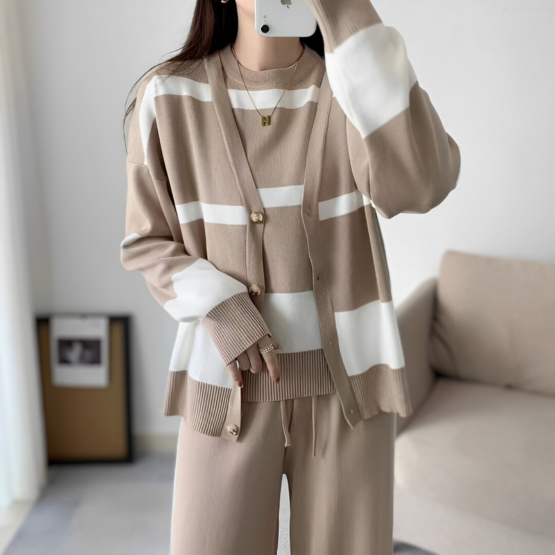 Classic Vintage & Enduringly Stylish Sweater