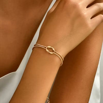 Golden Bow Bracelet