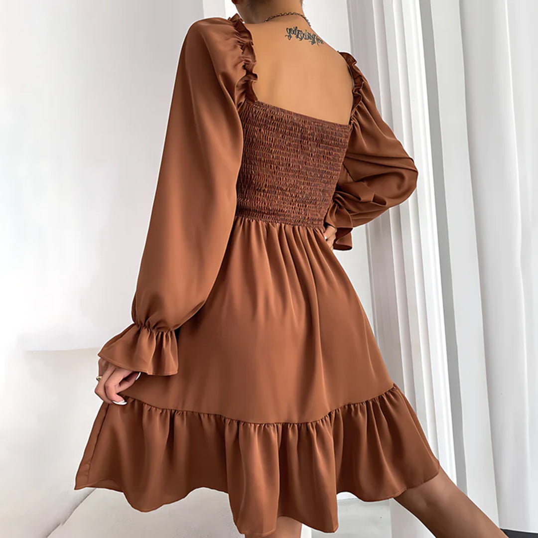 Sophisticated Dress with a Clean Classic Look