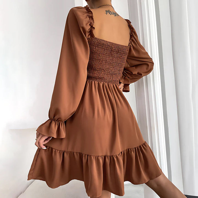 Sophisticated Dress with a Clean Classic Look