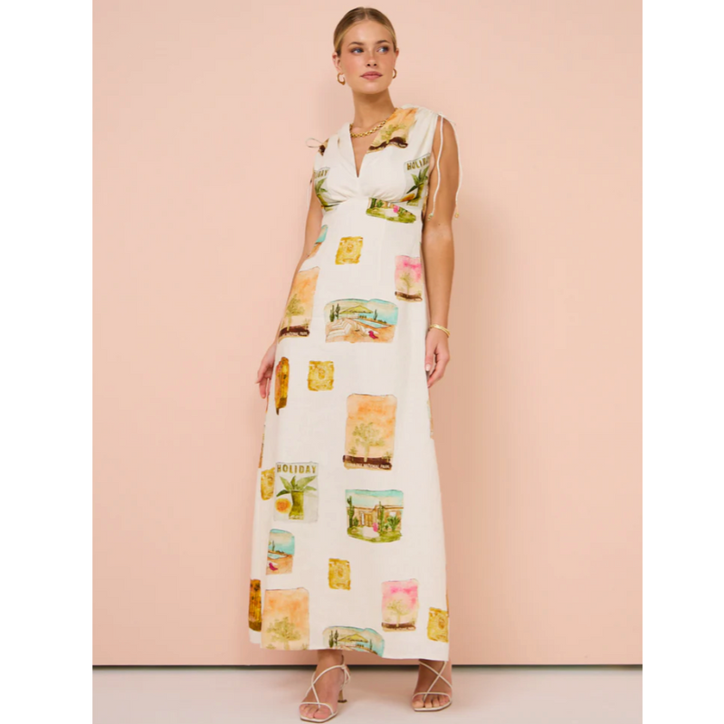 Beautifully Crafted Dress in a Classic Style
