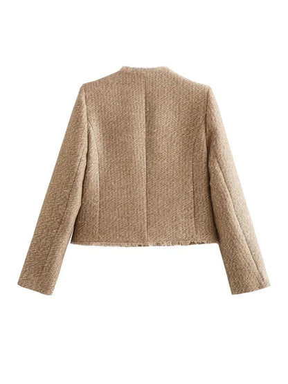 Well Tailored Jacket with a Graceful Silhouette