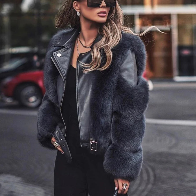 Polished Jacket with an Effortless Classic Look