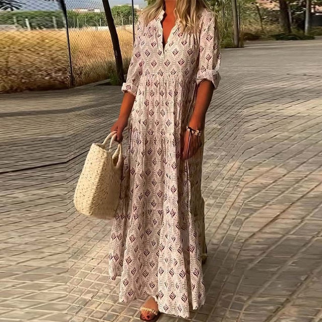 Classic Vintage Dress with a Flattering Fit