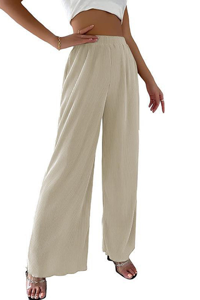 Effortlessly Elegant Pants with a Timeless Design
