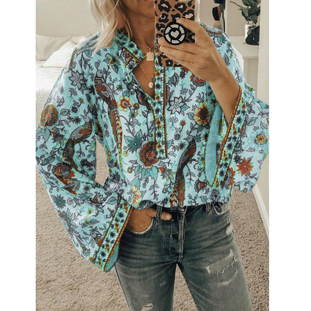 Effortlessly Elegant Blouse with a Timeless Design