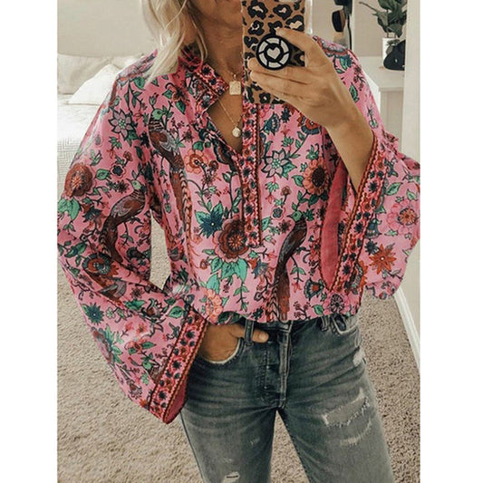 Effortlessly Elegant Blouse with a Timeless Design