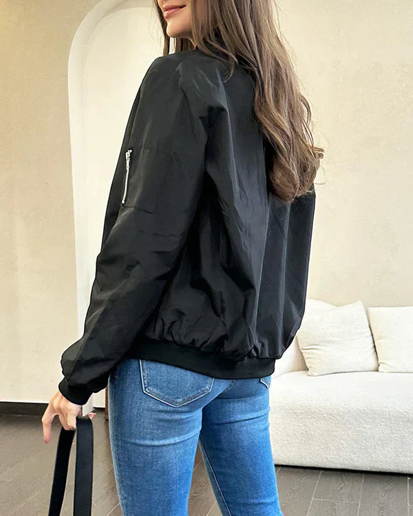 Elegantly Styled Jacket for Everyday Wear