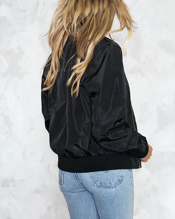 Elegantly Styled Jacket for Everyday Wear