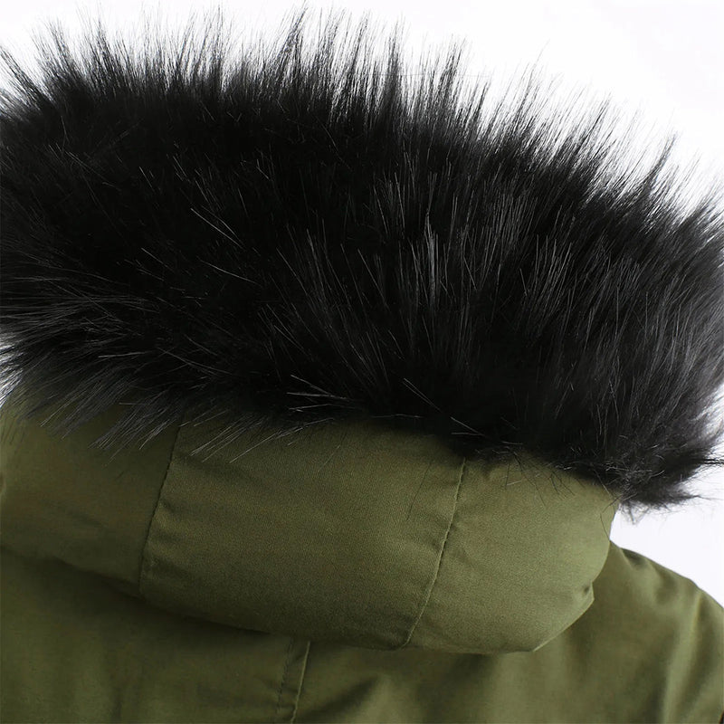 Beautifully Finished Coat in a Timeless Design
