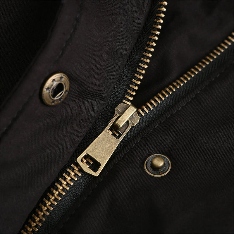 Beautifully Finished Coat in a Timeless Design