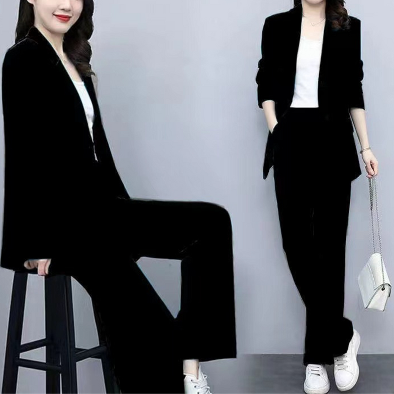 Sophisticated Garment with a Clean Classic Look