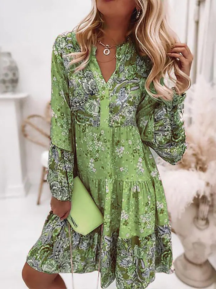 Sophisticated Dress with a Clean Classic Look