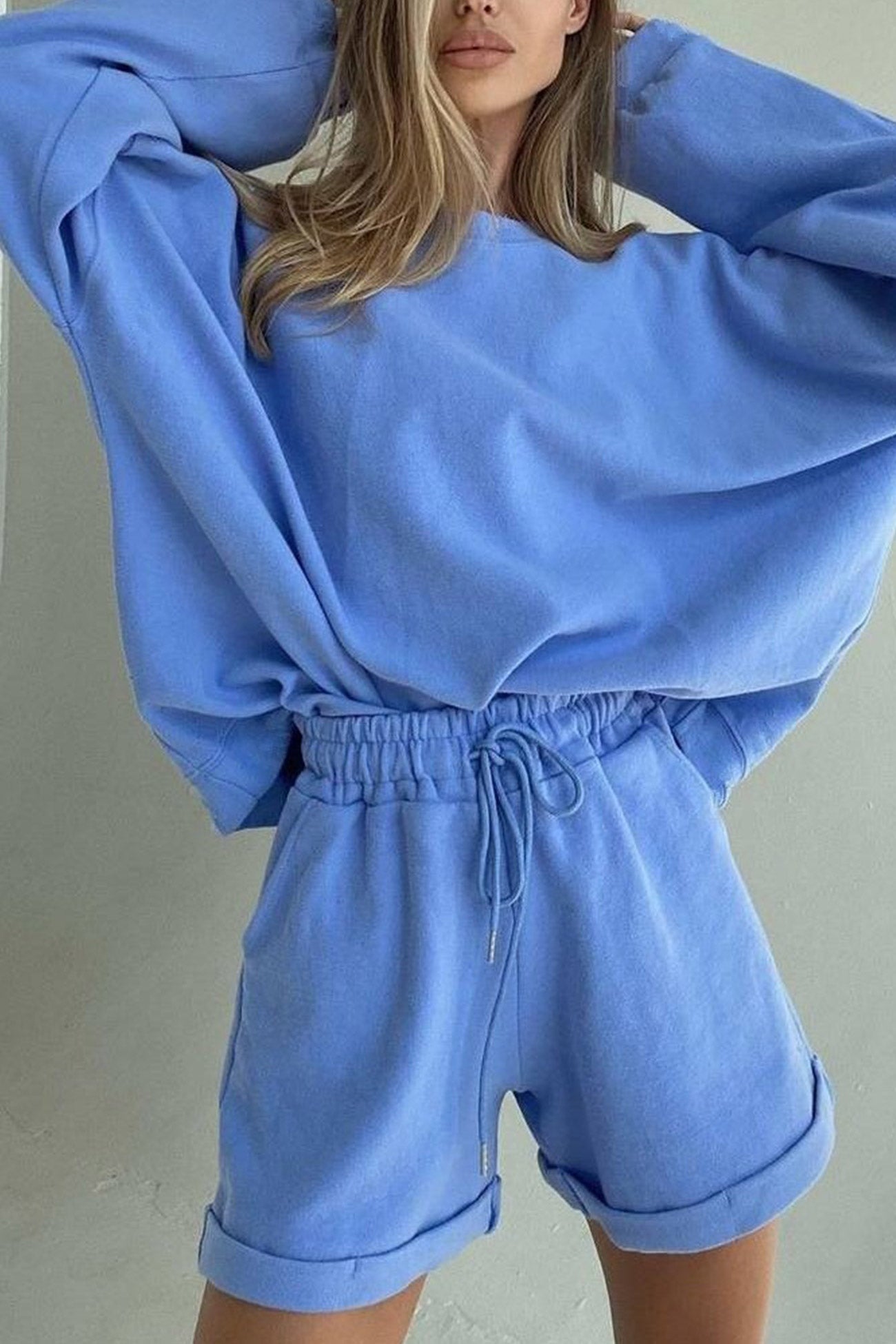 Well Tailored Shirt with a Graceful Silhouette