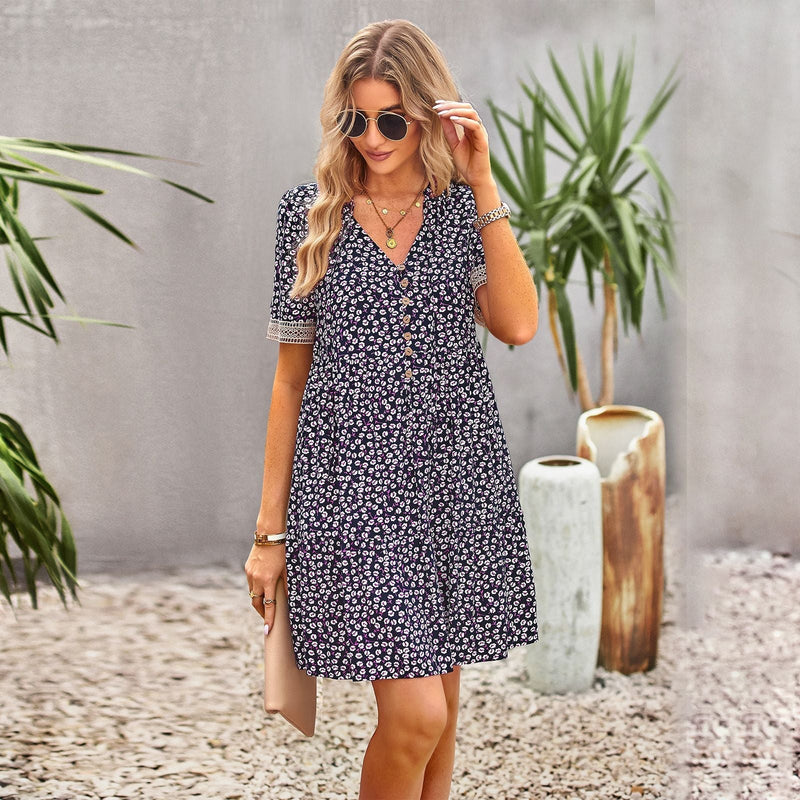 Well Tailored Dress with a Graceful Silhouette