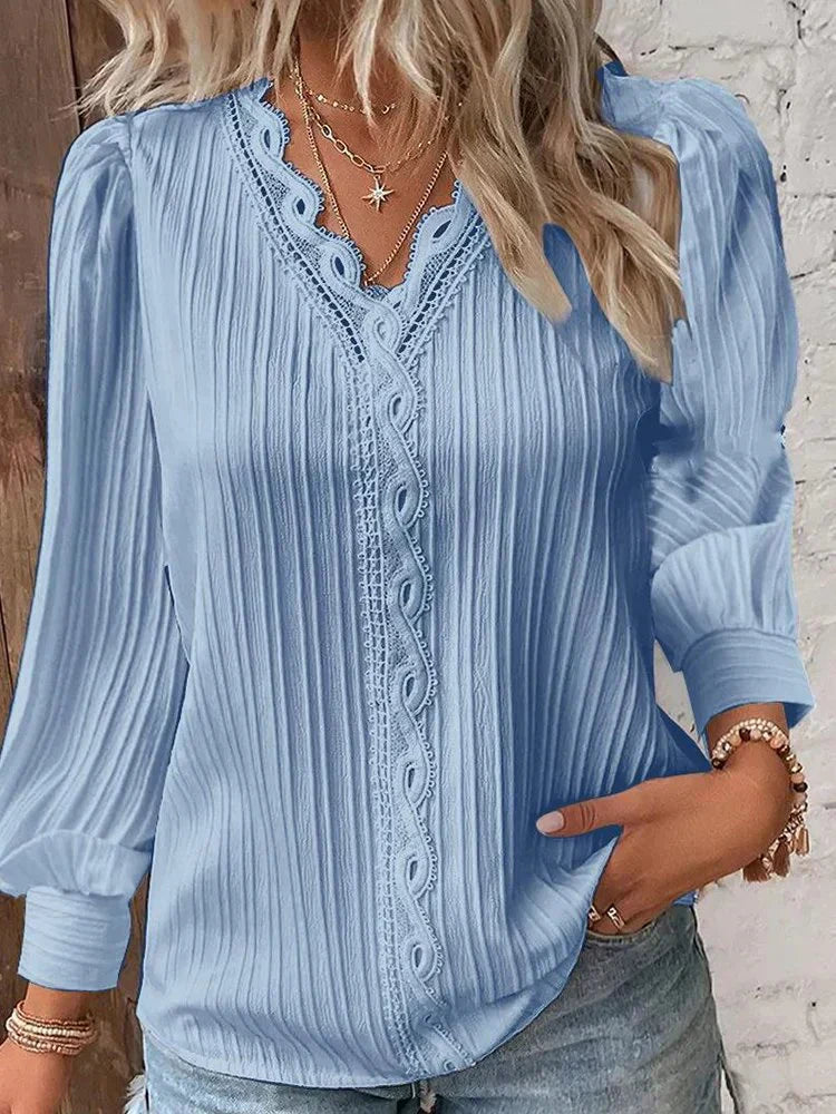 Beautifully Finished Blouse in a Timeless Design