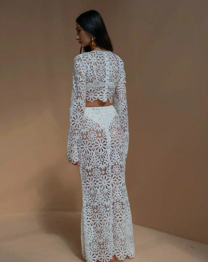 Beautifully Finished Garment in a Timeless Design