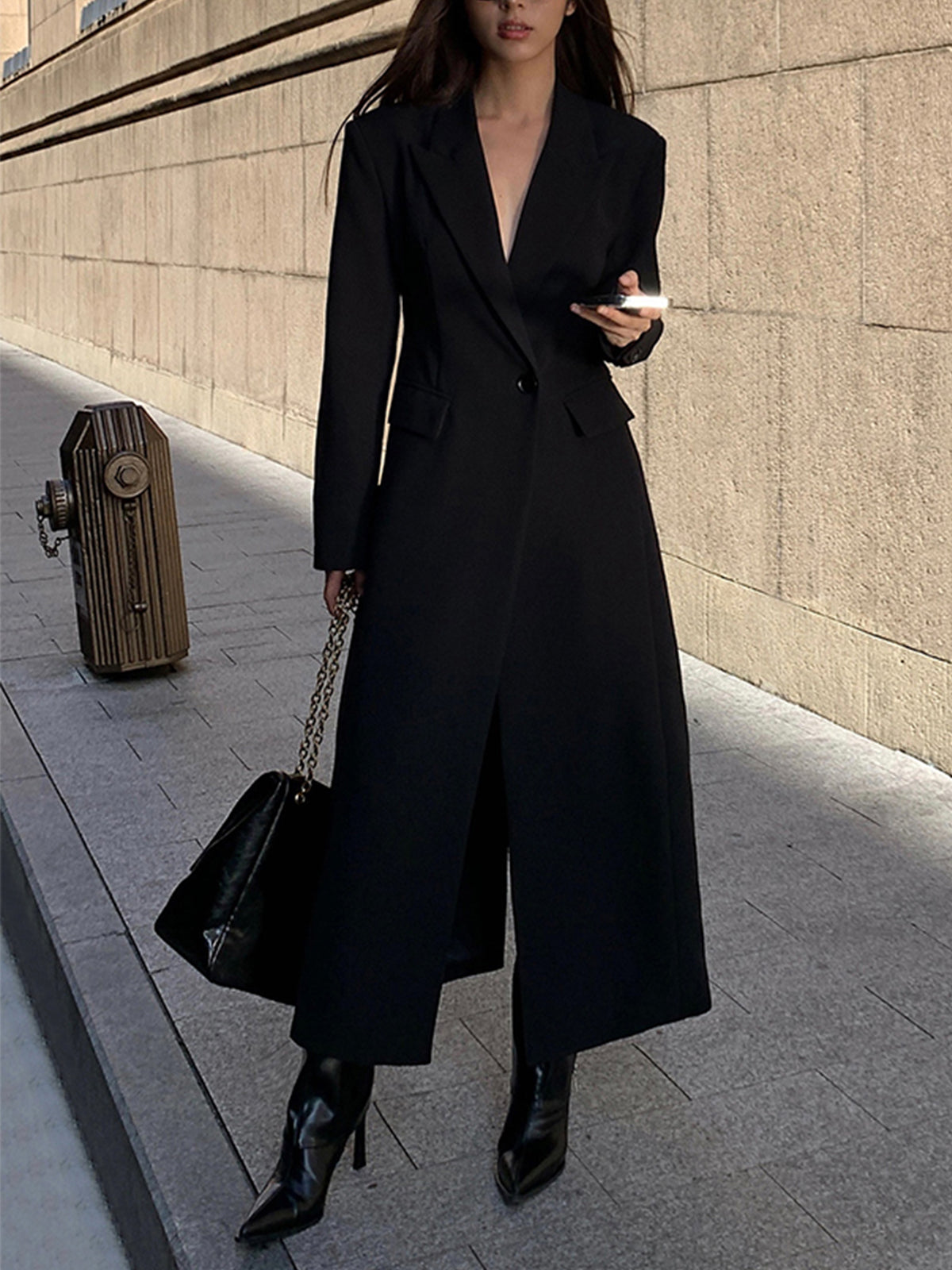 Classic Vintage & Enduringly Stylish Coat