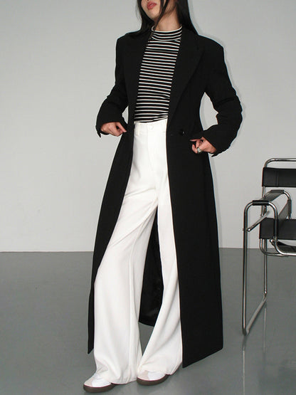 Classic Vintage & Enduringly Stylish Coat