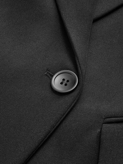 Sophisticated Coat with a Clean Classic Look