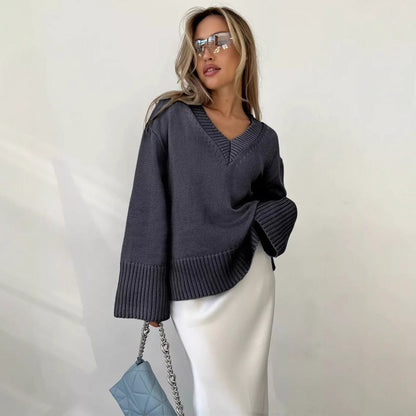 Classic Vintage Sweater with a Flattering Fit