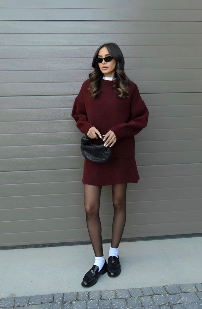 Well Tailored Garment with a Graceful Silhouette