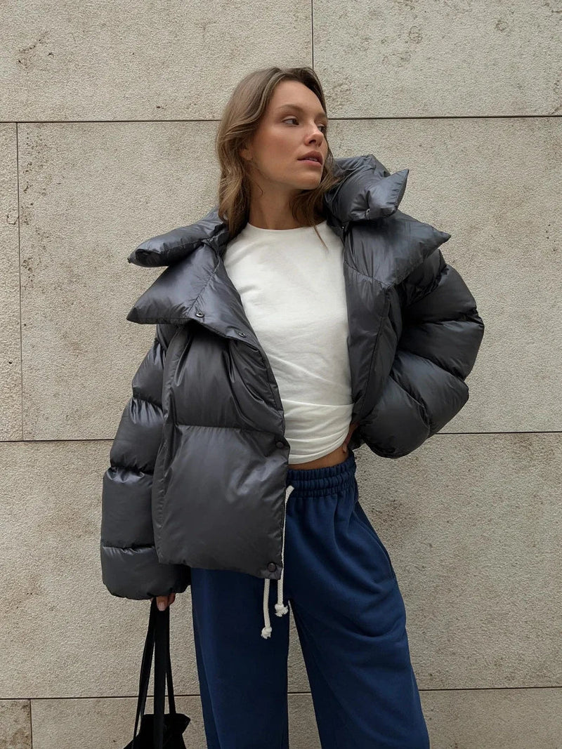 Effortlessly Elegant Garment with a Timeless Design
