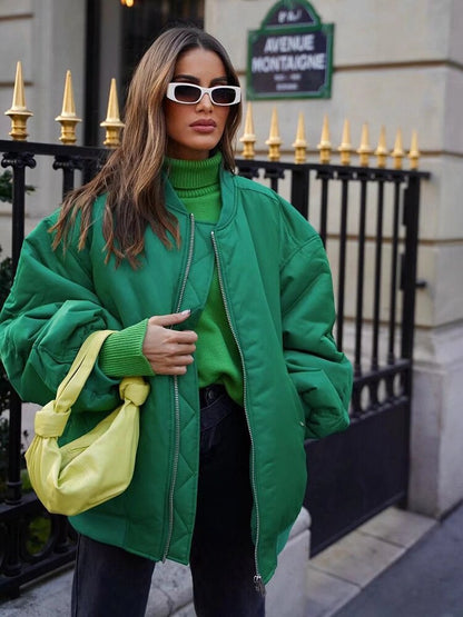 Well Tailored Jacket with a Graceful Silhouette