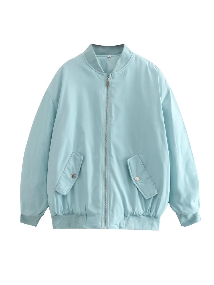 Well Tailored Jacket with a Graceful Silhouette