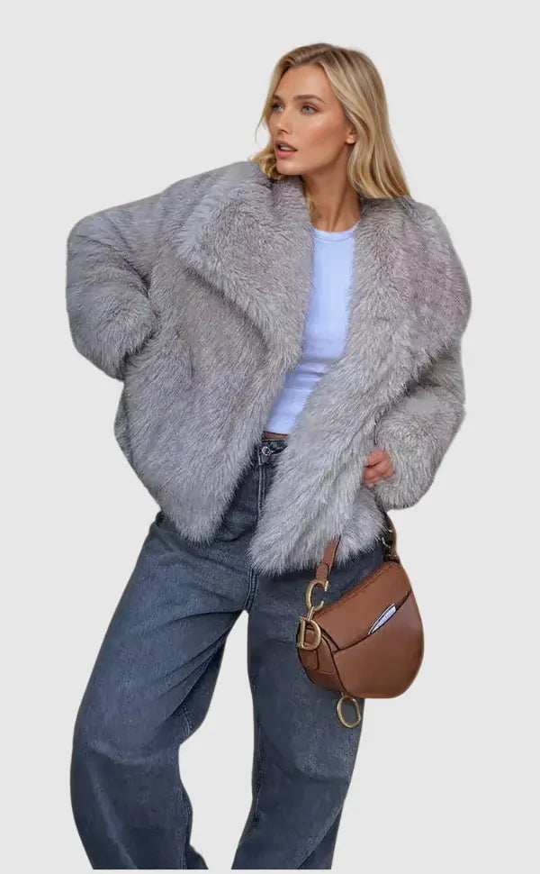 Elegantly Styled Jacket for Everyday Wear